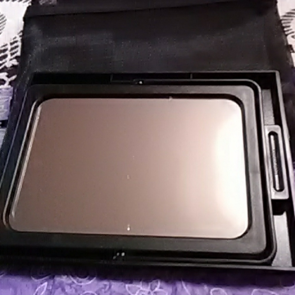 Mary Kay - Picture 3 of 3